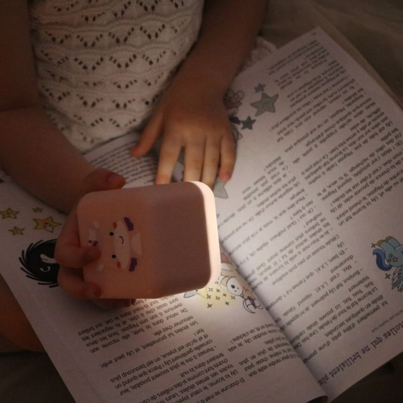 Lámpara portátil bebé Cube B