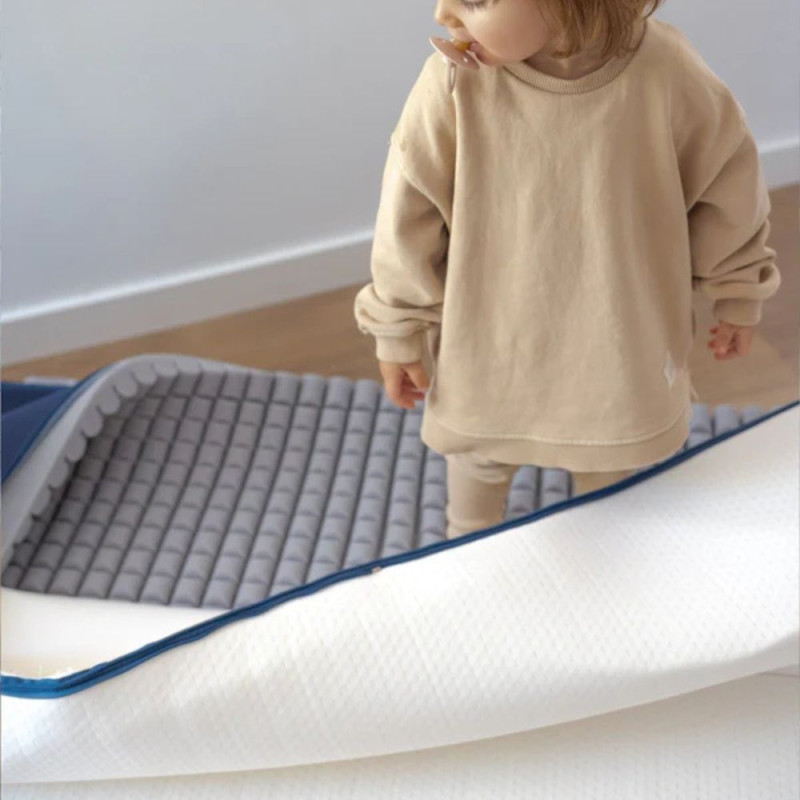 Colchón para bebés antiplagiocefalia - Care +
