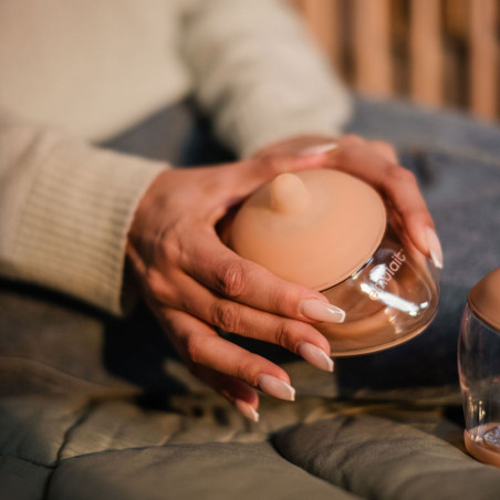 Biberon ergonomique et physiologique