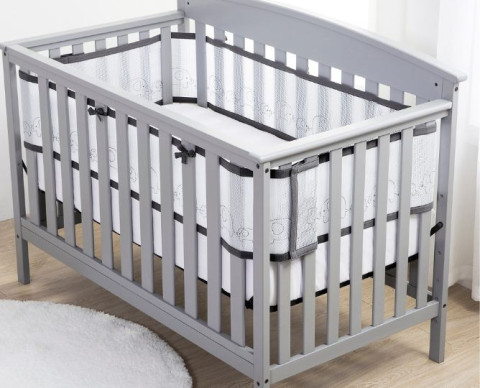 Tour de lit respirant vs tour de lit classique : lequel choisir pour bébé ?