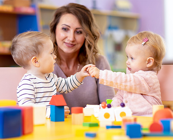 Faciliter l’entrée de bébé en crèche : nos 4 astuces